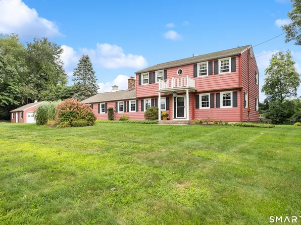 3 Robindale Drive, Prospect, CT 06712