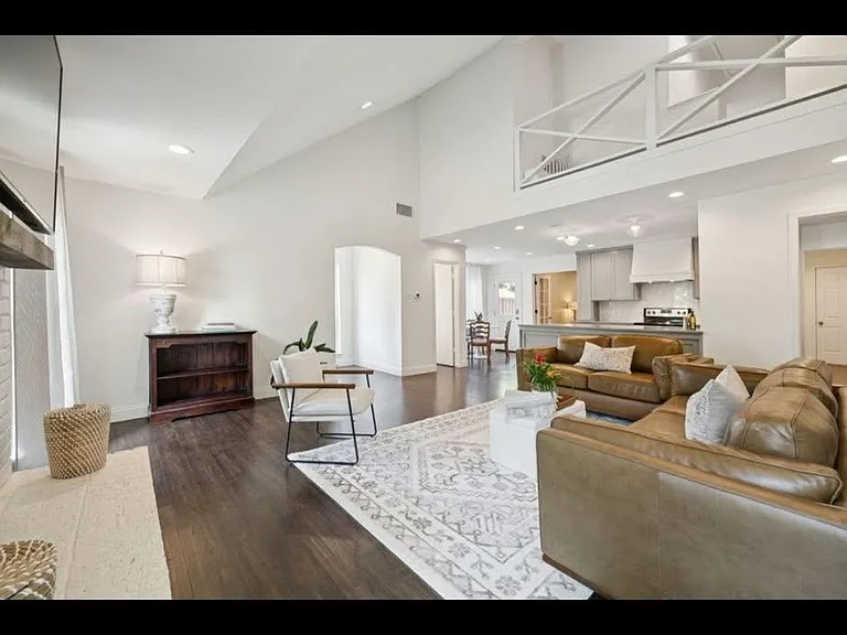 9346 Highedge Cir — Photo 9