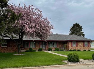 924 1st Ave SW, Spencer, IA 51301