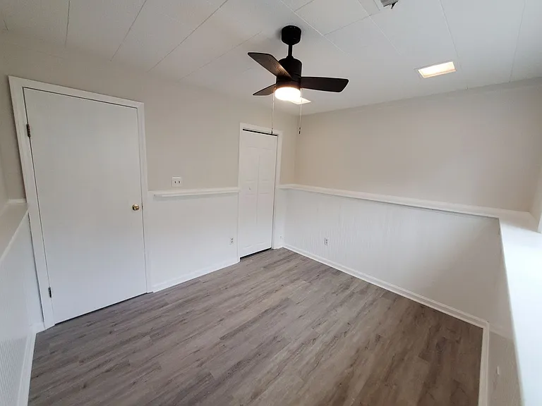 2824 Henslowe Dr — Photo 8