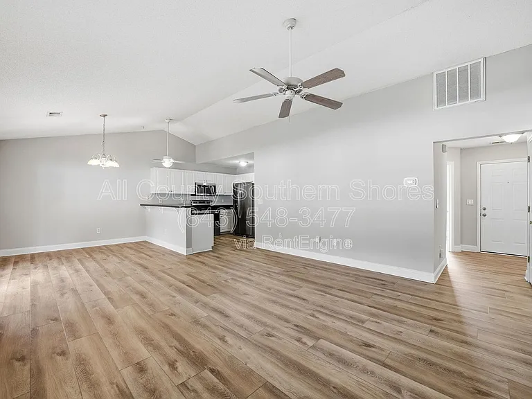 412 Harbour Reef Dr — Photo 12