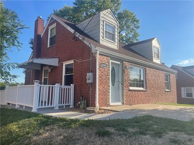 6350 Crestview Dr, South Park, PA, 15129