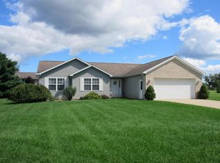 11811 Blue Ridge Dr, Schoolcraft, MI 49087