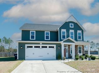 1537 Creekwood Rd, Hope Mills, NC 28348