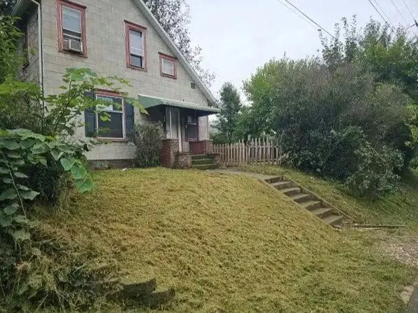 1237 S Mahoning Ave, Alliance, OH 44601