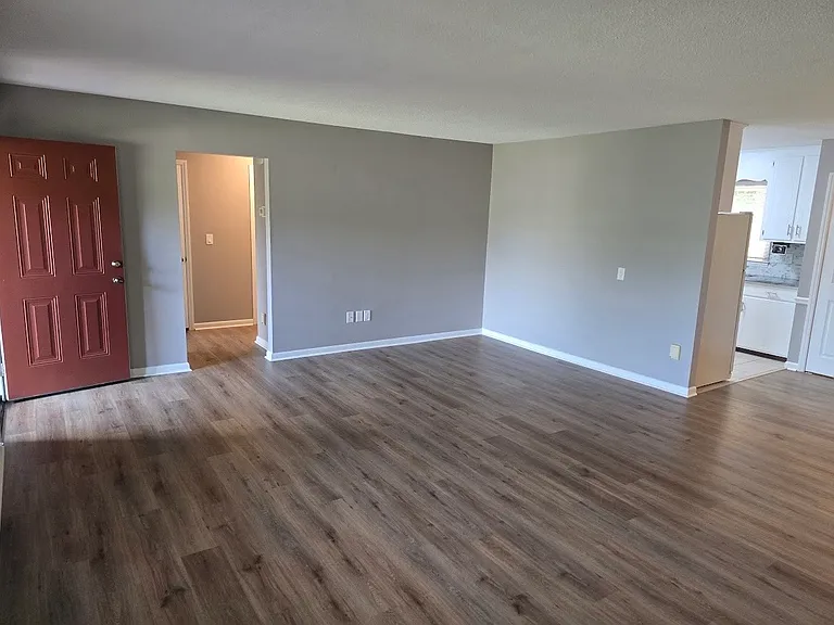 115 Willow Ct — Photo 16