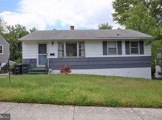 7213 Sunrise Dr, Lanham, MD 20706