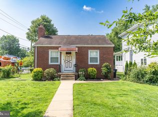 5600 4th St S, Arlington, VA 22204