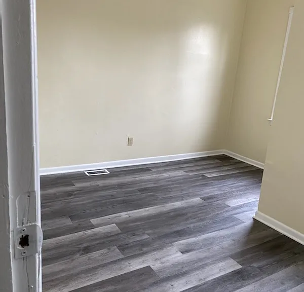 731 Ashland Ave #8 — Photo 3