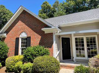 1213 Deptford Ct, Raleigh, NC 27609