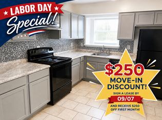 11620 Chemstrand Rd APT 9, Pensacola, FL 32514