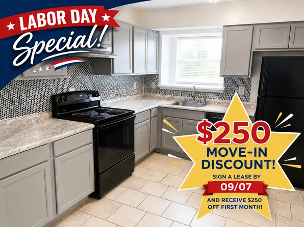 11620 Chemstrand Rd APT 9, Pensacola, FL 32514