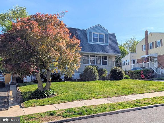 2nd image of 1510 Blackrock Rd