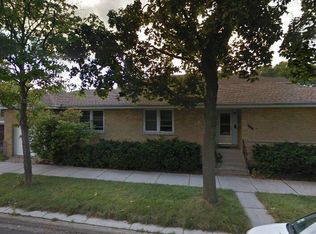 7356 N Francisco Ave, Chicago, IL 60645