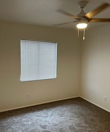 4th image of 2610 N Edith Blvd Unit 2