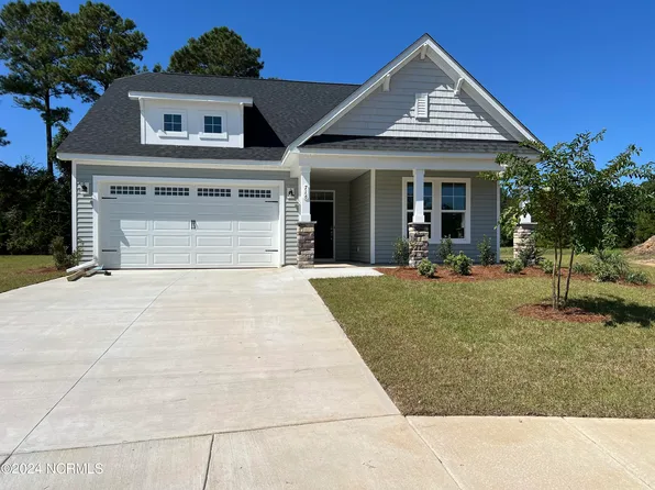 716 Edgeside Drive SE, Bolivia, NC 28422