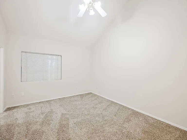 2925 Wigwam Pkwy #124 — Photo 30