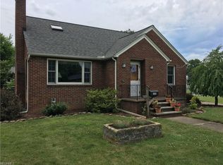 102 Pearl St, Amherst, OH 44001