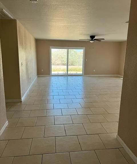 9856 S Kingman Dr — Photo 7