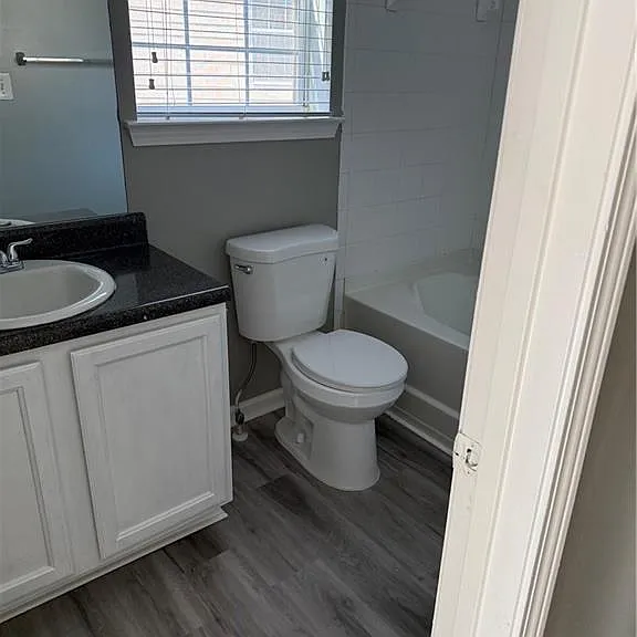2324 Coach Way — Photo 6