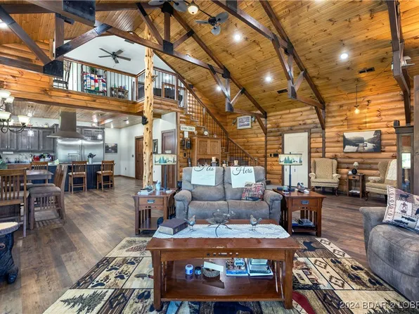 1251 Carnahan Rd, Macks Creek, MO 65786