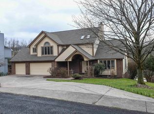 1405 Far Mdws, Morgantown, WV 26508