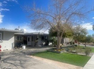 1100 Orange Cir, Las Vegas, NV 89108