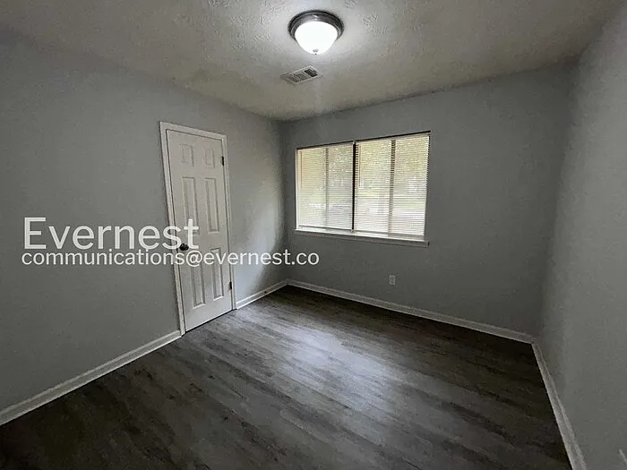 9007 Homewood Dr — Photo 7