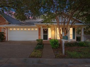 301 Village Cir, Waco, TX 76710