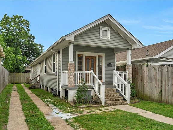 3rd image of 2668 Myrtle St