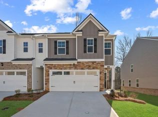 1402 Gray Branch Dr, Lawrenceville, GA