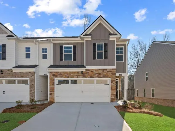 1402 Gray Branch Dr, Lawrenceville, GA 30045