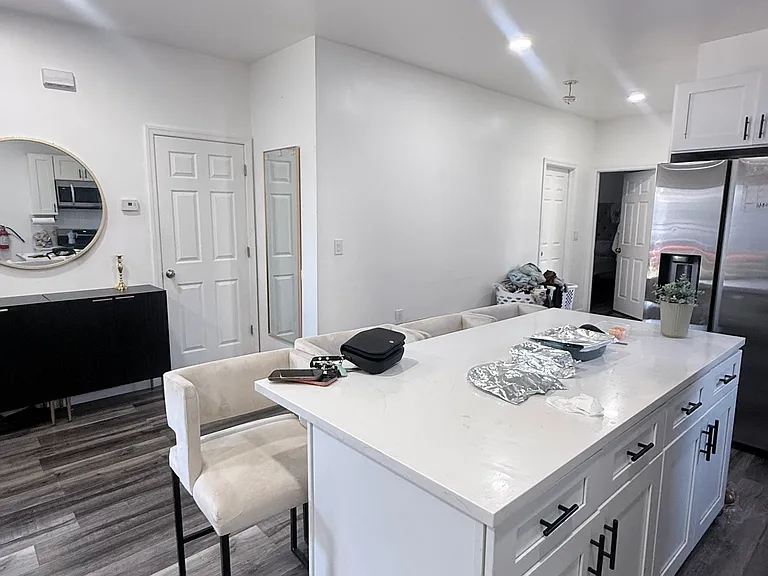 152 Market St #1 — Photo 10