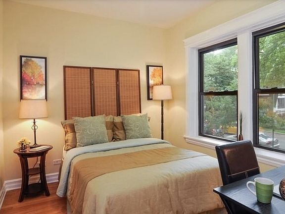 4th image of 4609 N Paulina St APT 1A