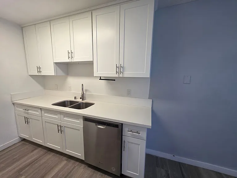 721 Venice Way — Photo 14