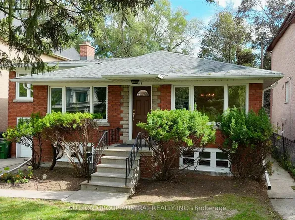 119 Caribou Rd, Toronto, ON M5N 2B1