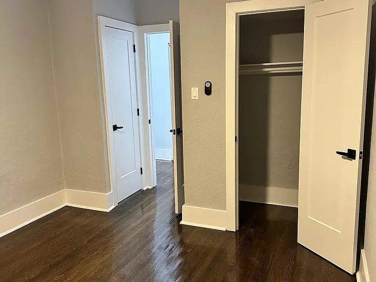 200-15 W Sedgwick St #102 — Photo 12