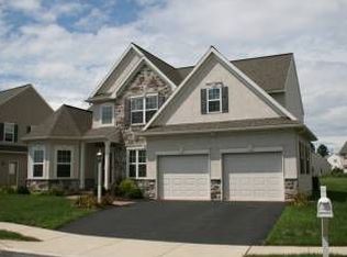 12 Michael Ln, Denver, PA 17517