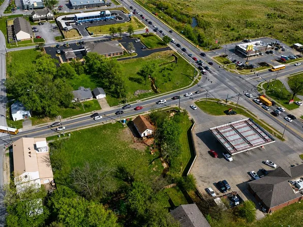 N North Main St #4, Centerton, AR 72719