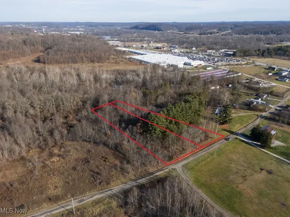 8765 Whitaker Rd, Cambridge, OH 43725