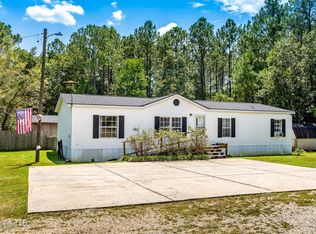 17165 Carnation St, Kiln, MS 39556
