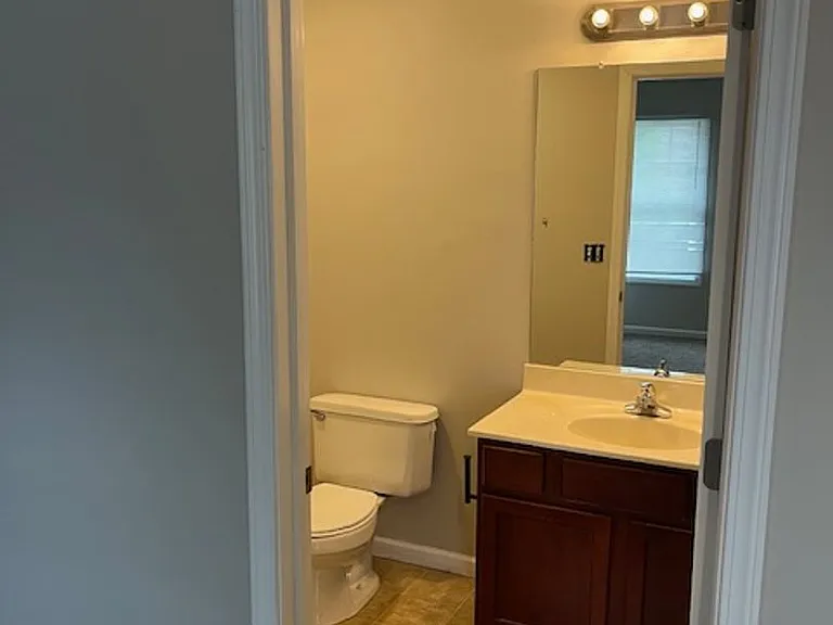 2442 S Woolery Mill Dr — Photo 11