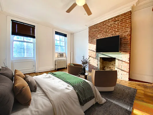 Rented by Voro NYC | media 9