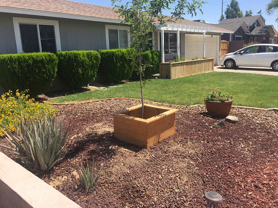1st image of 2912 E Villa Theresa Dr