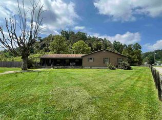 3400 Hultz Rd, Catlettsburg, KY 41129