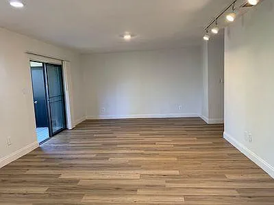 151 Springwood Cir #C — Photo 6