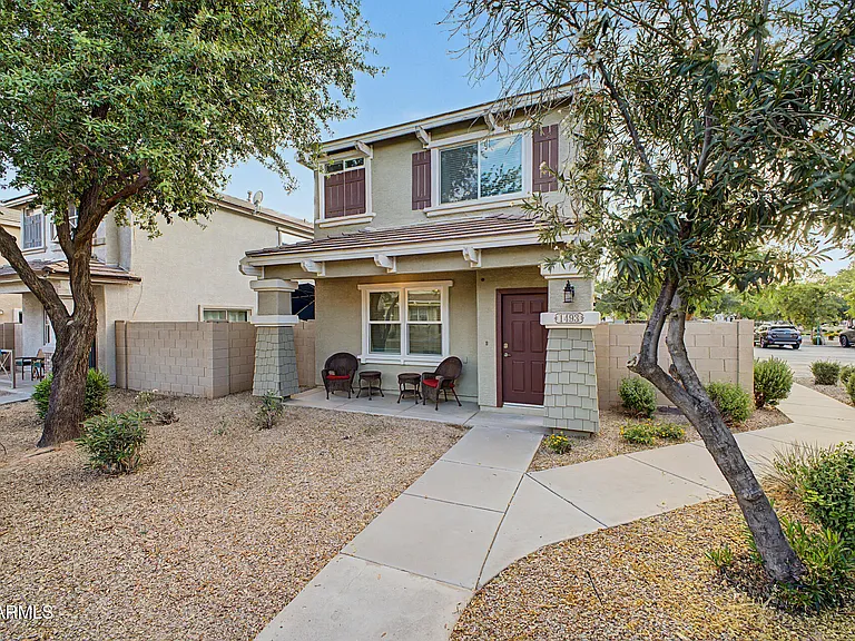 1493 S Jacana Ln — Photo 3