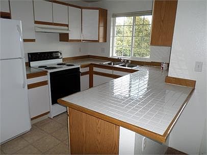 4th image of 63 Northridge Ter APT 23