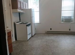 200 E Hanover St #4, New Baden, IL