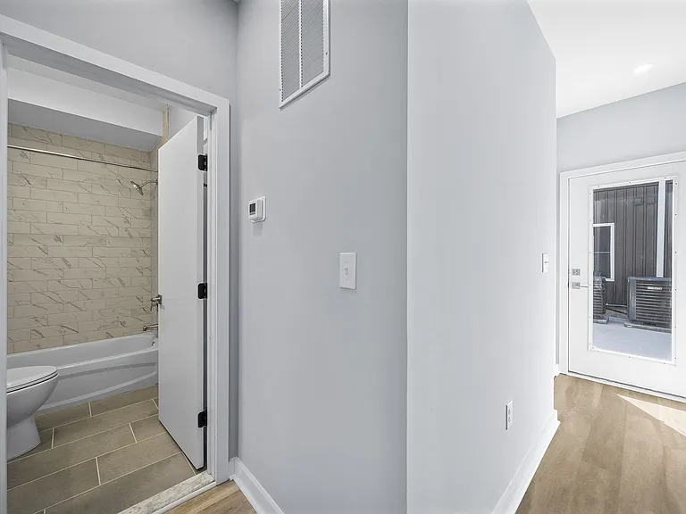East Tioga Lofts — Photo 31